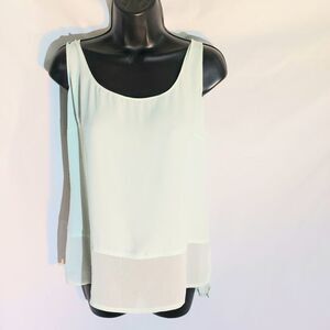 White House Black Market flowy sleeveless blouse size medium